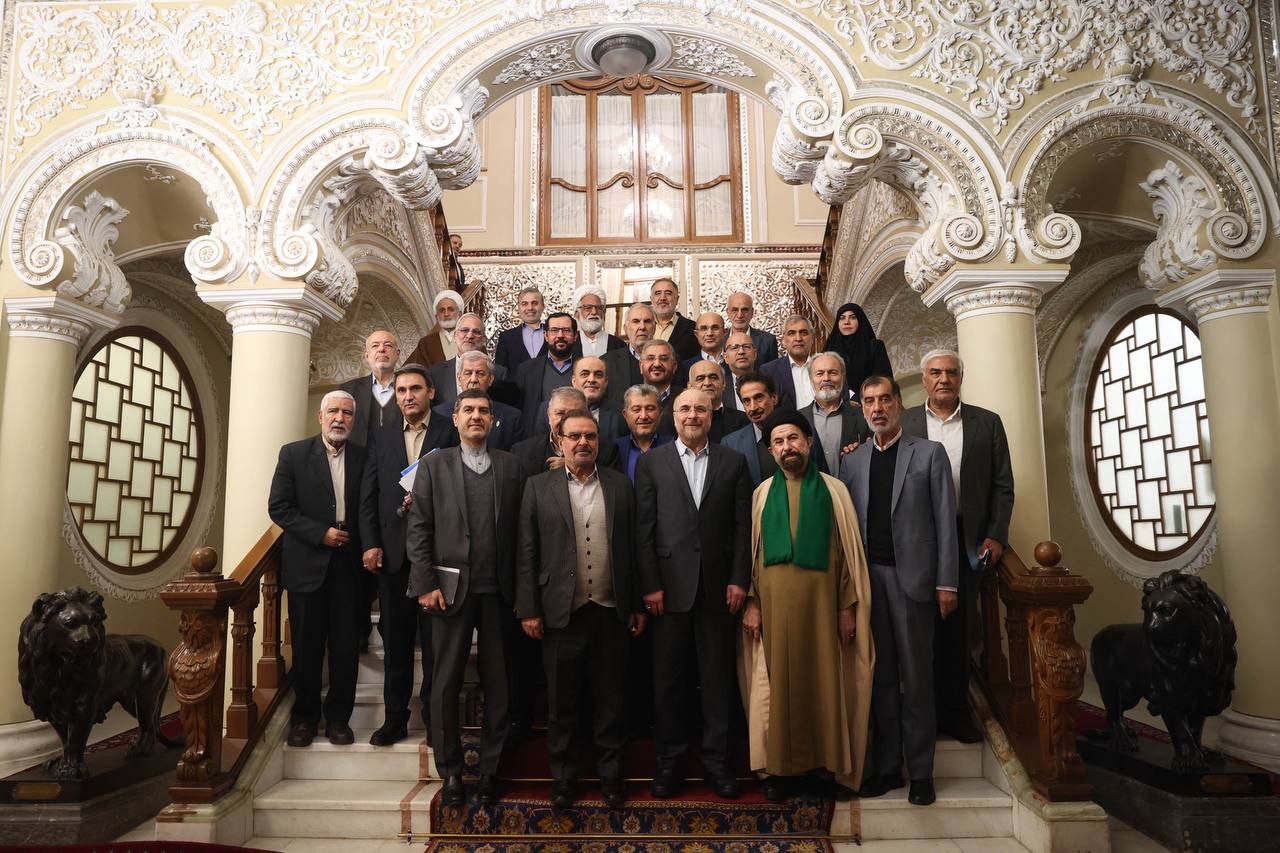 دیدار رؤسای مجامع نمایندگان ادوار ۳۱ استان با قالیباف