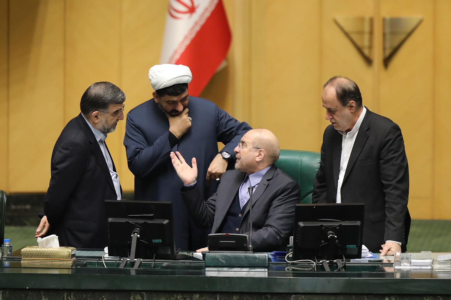 صحن علنی مجلس شورای اسلامی ۸ بهمن ماه ۱۴۰۲