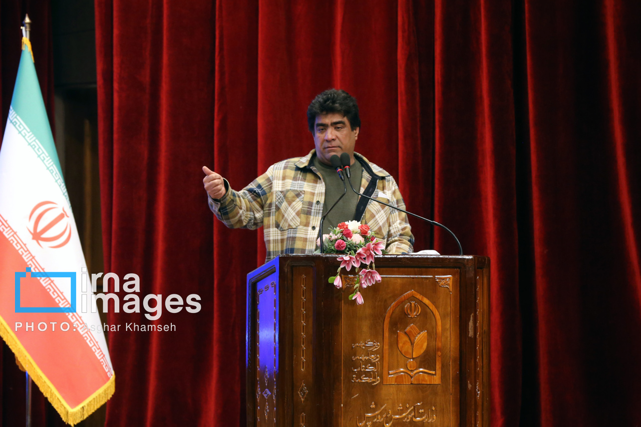 دیدار پزشکیان با جمعی از خیرین و مسئولین مؤسسات خیریه