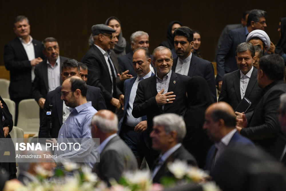 سفر رئیس جمهور به اصفهان