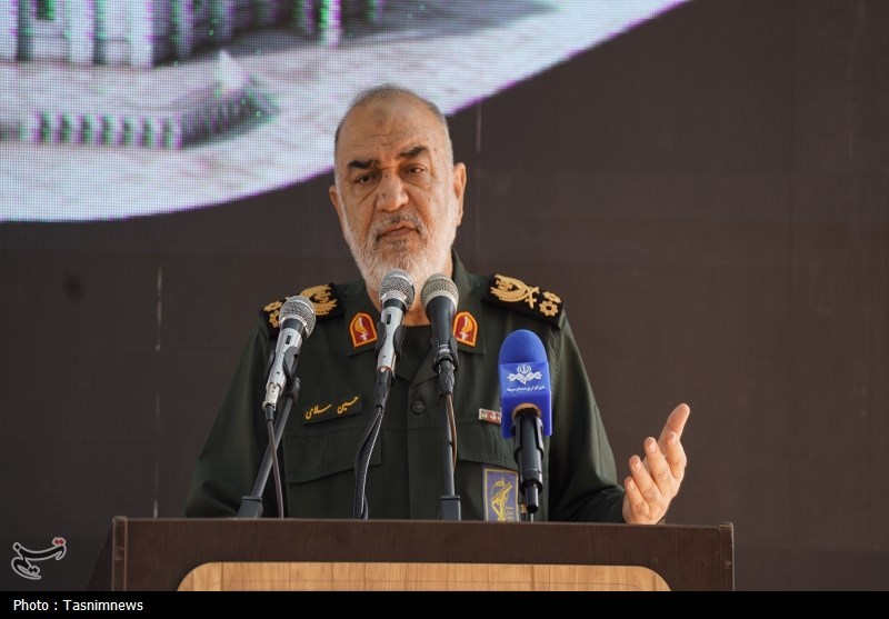 الحاق سامانه‌های موشکی کروز و پهپادی