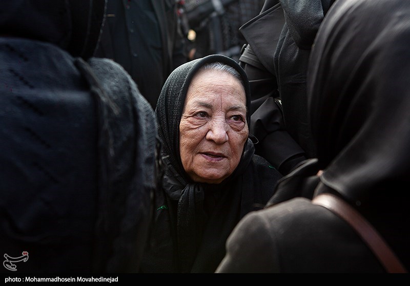 تشییع پیکر پروانه معصومی