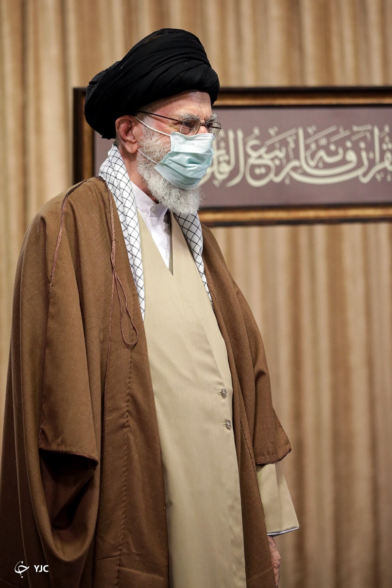 حضور رهبر انقلاب در مراسم انس با قرآن کریم