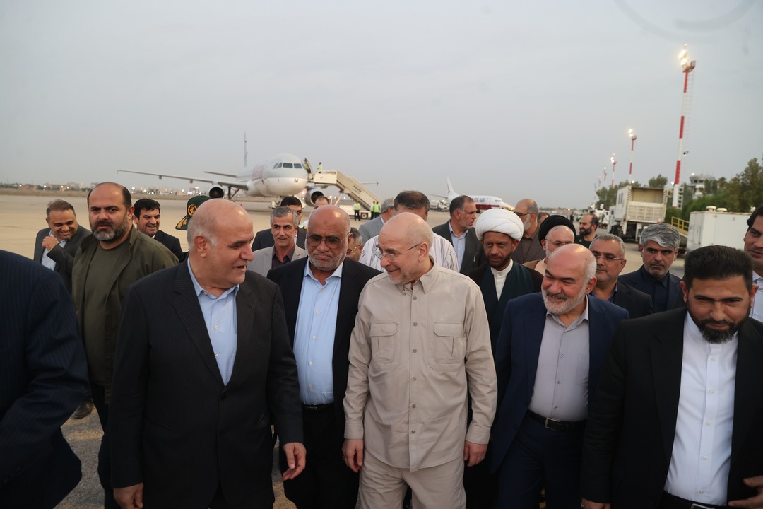  رئیس مجلس در فرودگاه بین المللی آبادان