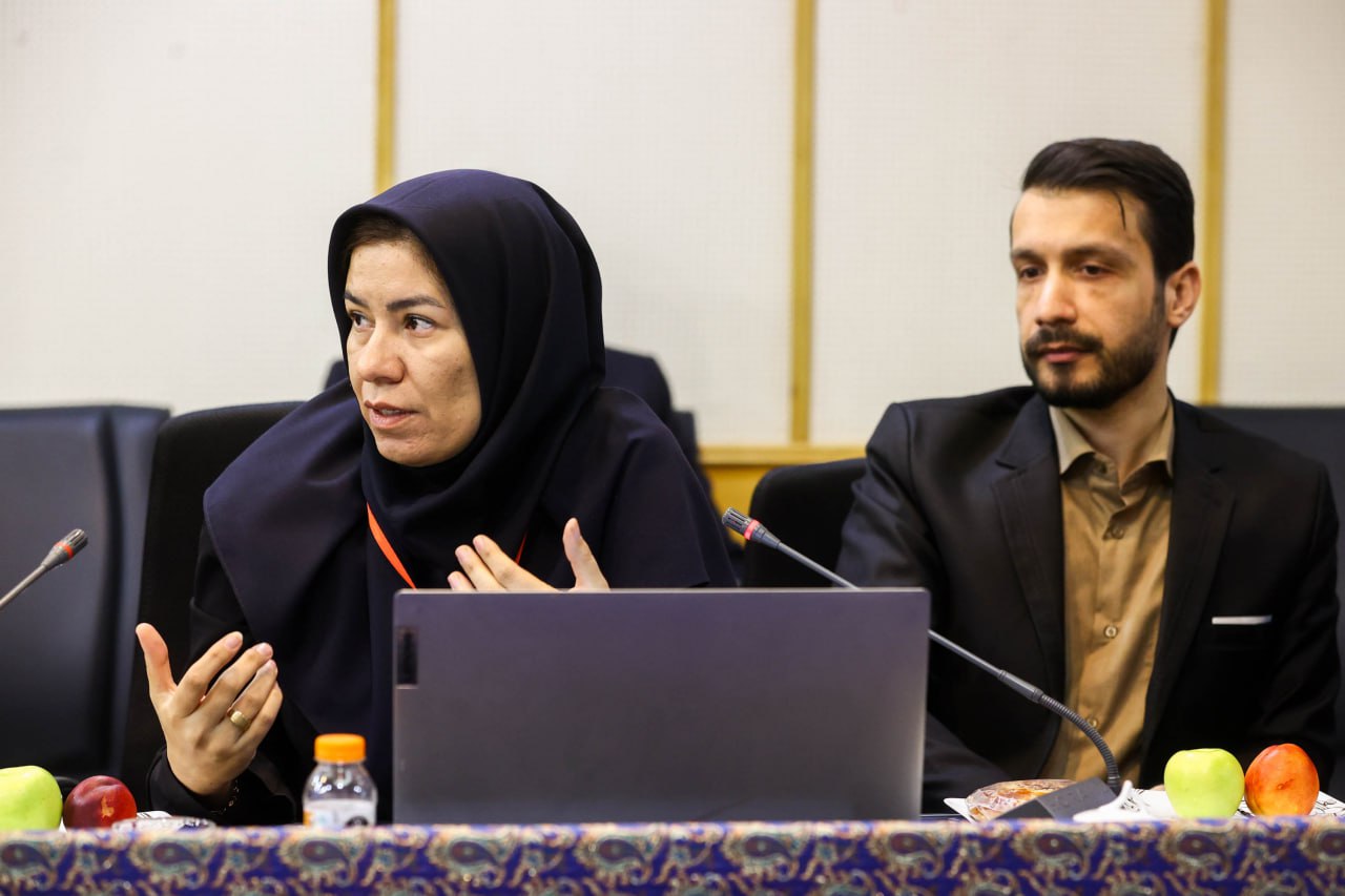 قالیباف در جلسه اقتصادی در سمنان