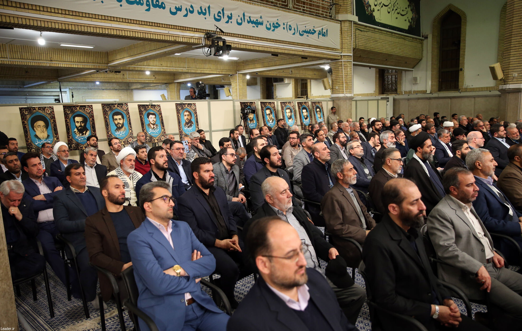 دیدار اعضای کنگره شهدای آذربایجان شرقی با رهبر انقلاب