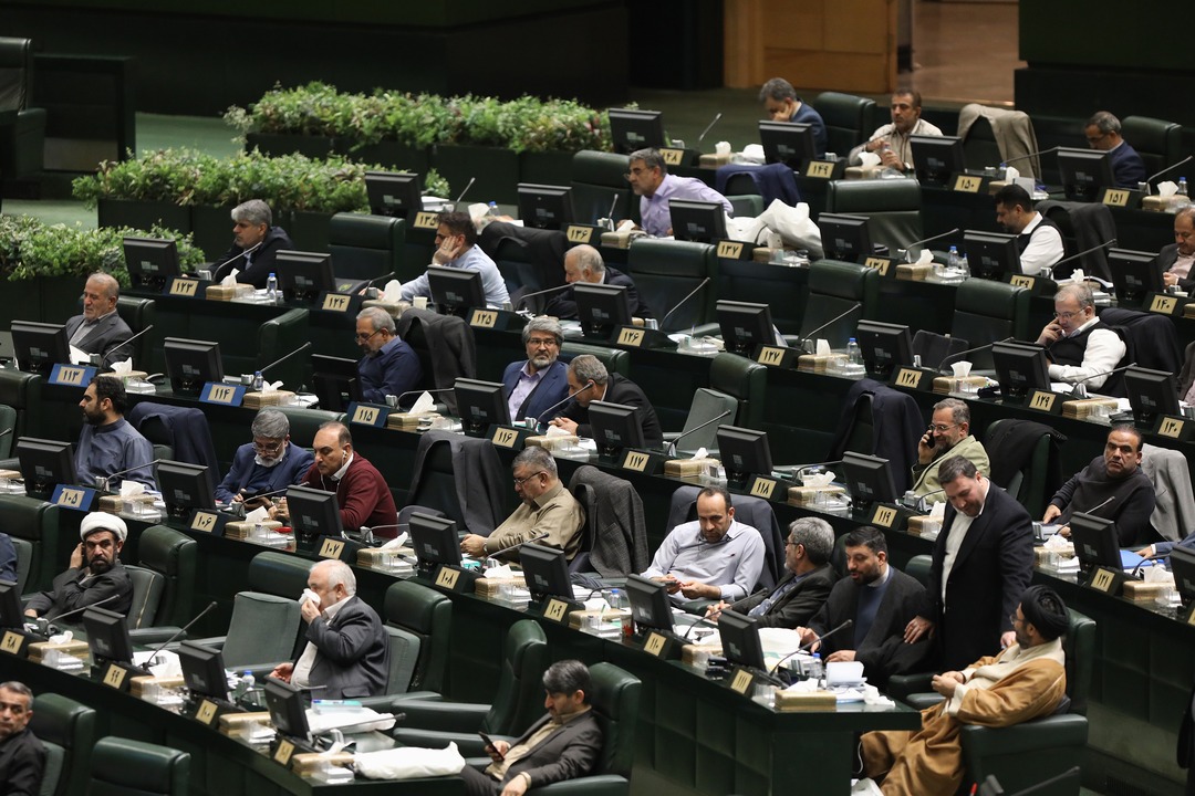  بررسی لایحه بودجه 1404در صحن علنی مجلس