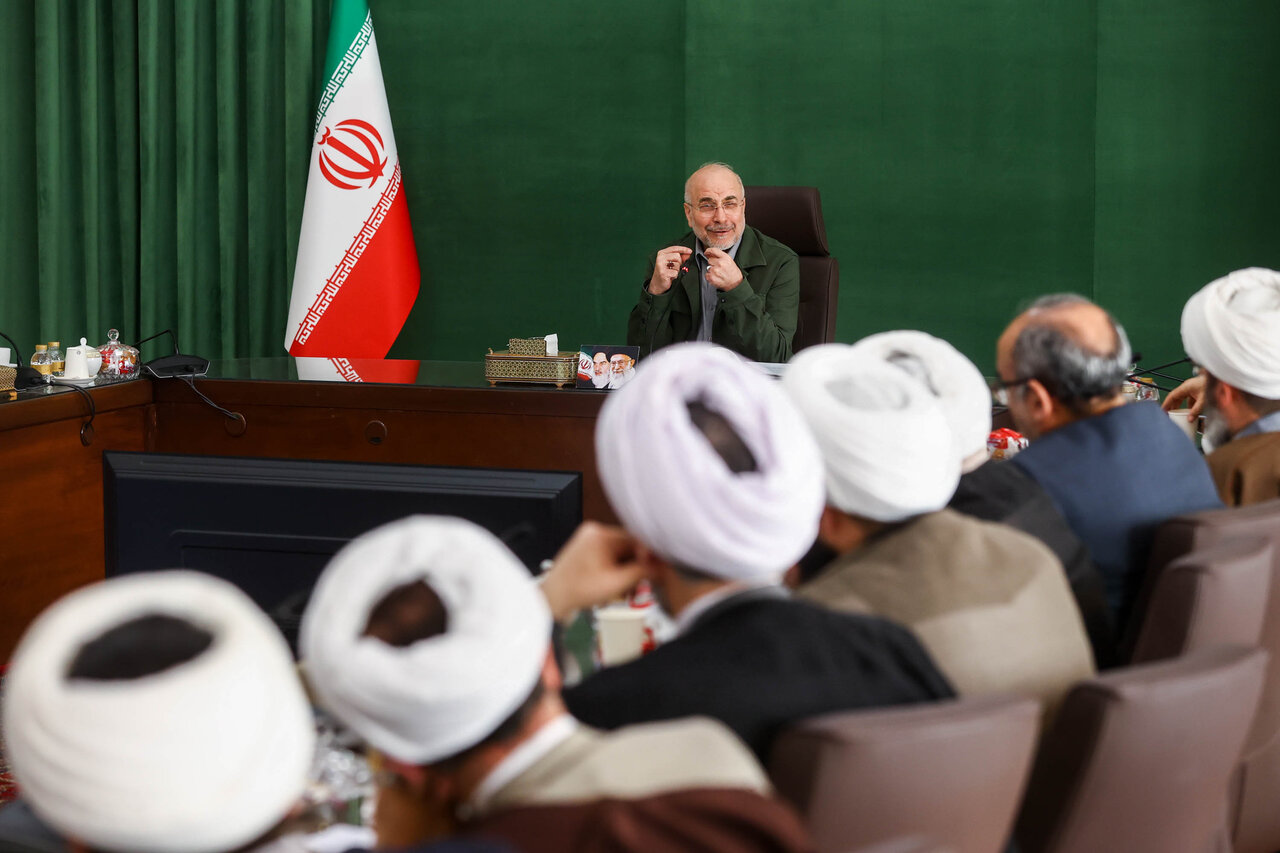 دیدار هیات علمی مرکز تحقیقات اسلامی مجلس با قالیباف