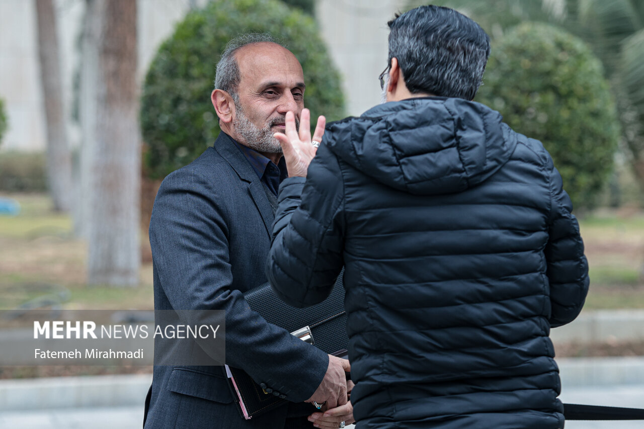 حاشیه جلسه هیئت دولت