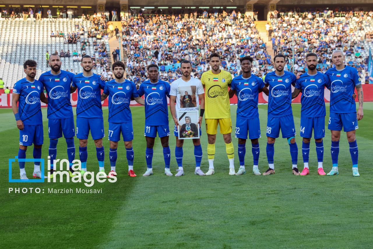 بازی استقلال تهران و هوادار