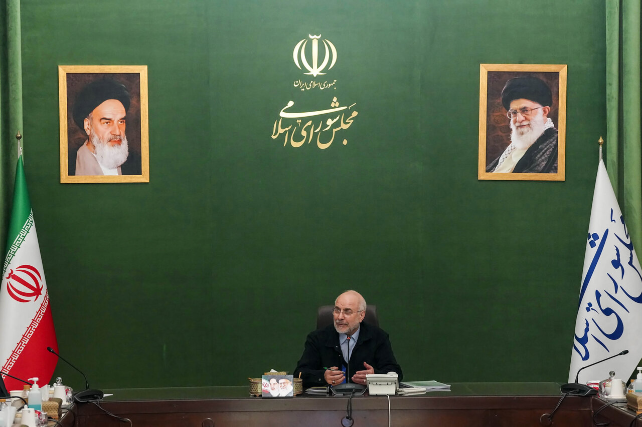 دیدار وزیر علوم و جمعی از رؤسای دانشگاه‌ها با قالیباف