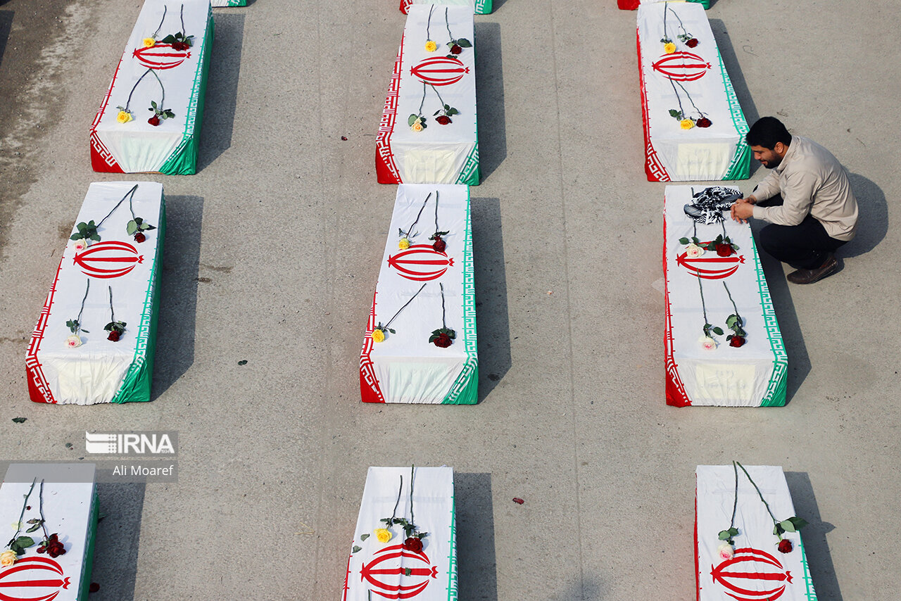 ورود پیکر ۷۱ شهید دفاع مقدس از مرز شلمچه