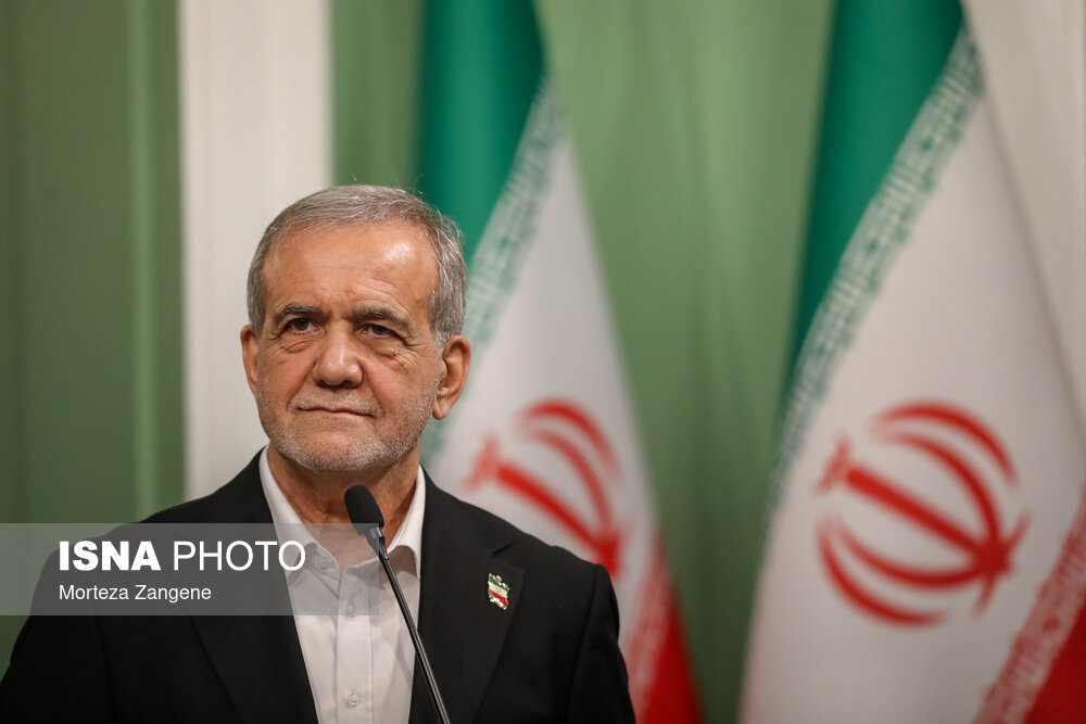 استقبال رسمی از امیر قطر