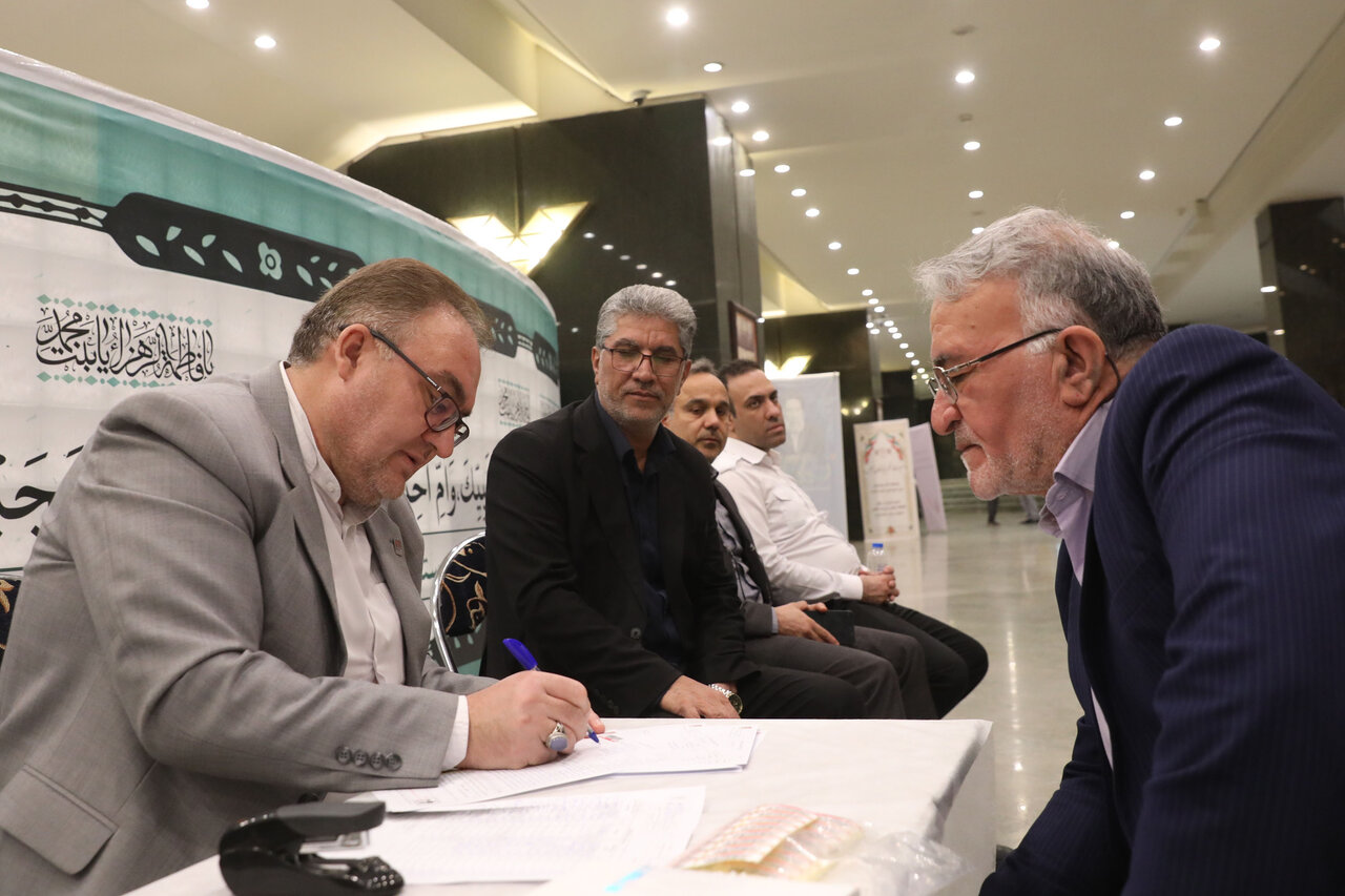 اهدای خون نمایندگان مجلس به مناسبت روز مجلس