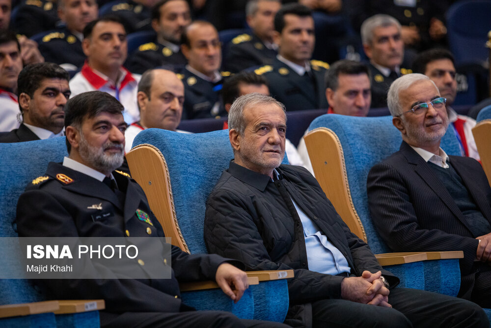 نشست فرماندهان پلیس راهور با حضور رییس جمهور