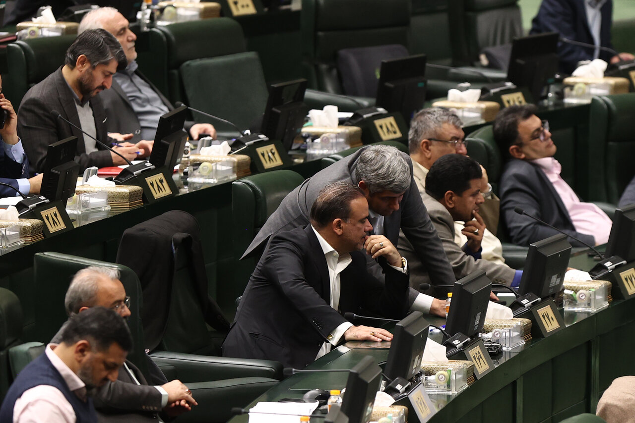 نشست علنی مجلس