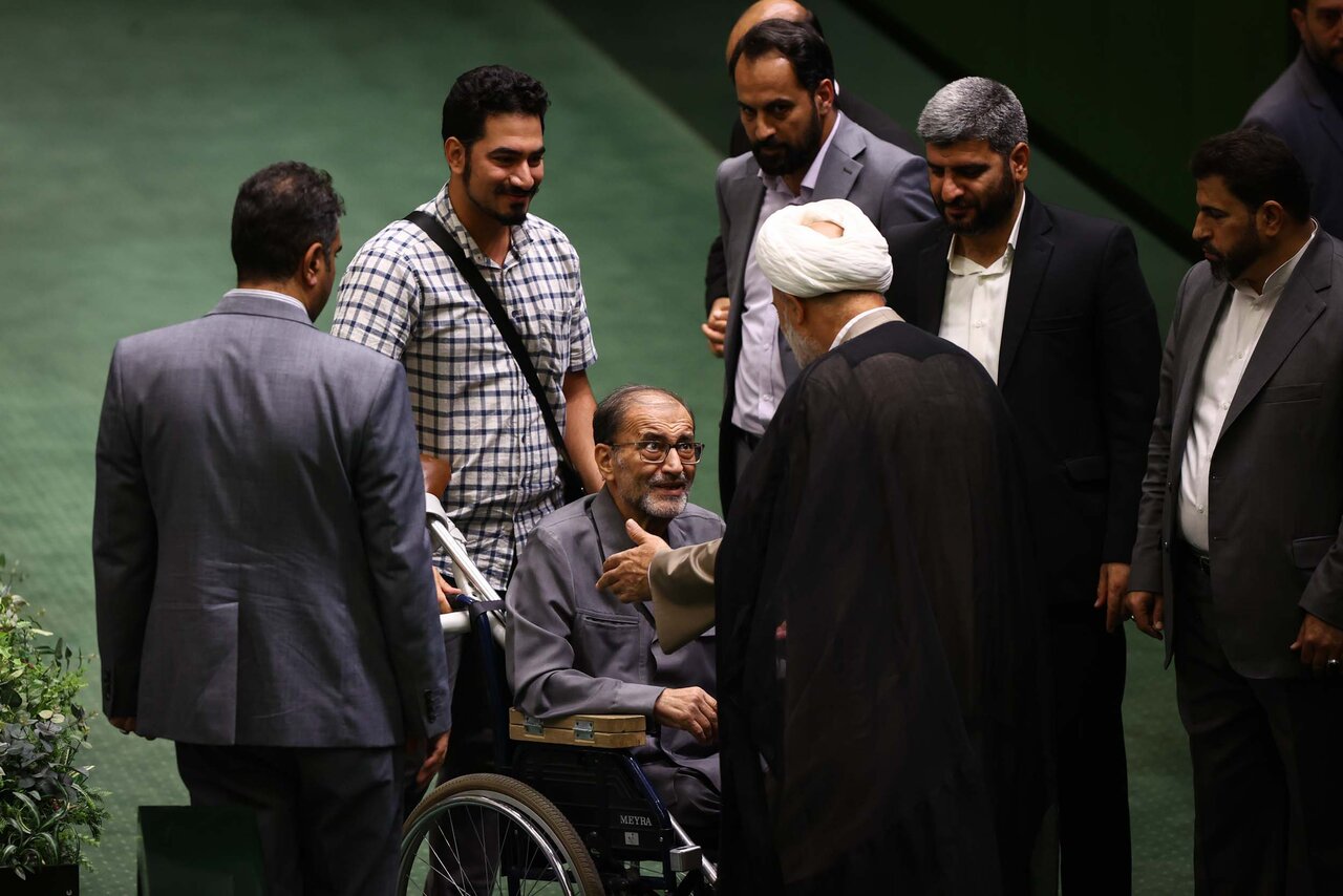 صحن علنی یکشنبه ۴ شهریورماه مجلس