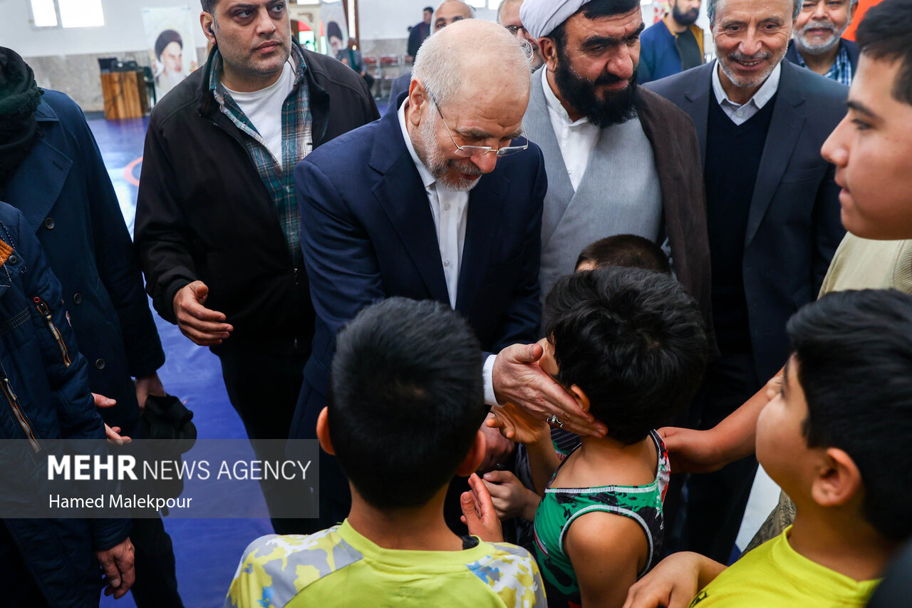 سفر رئیس مجلس به مشهد مقدس