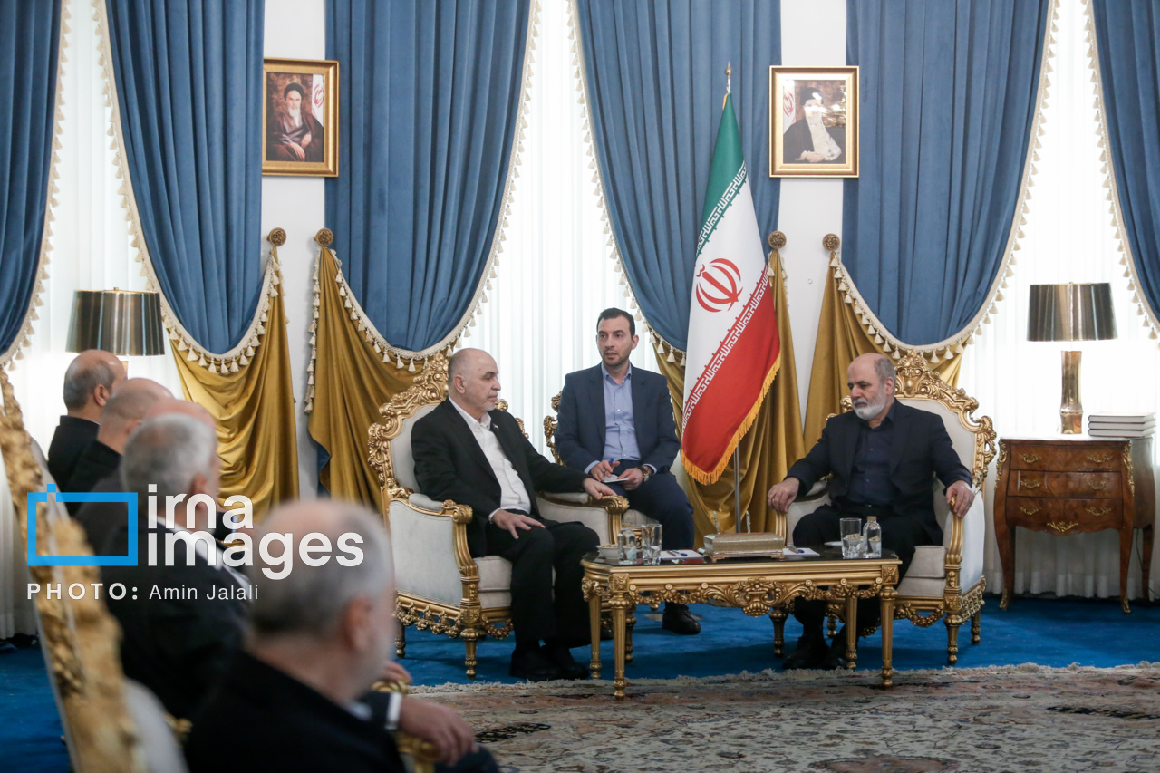 دیدار اعضای شورای رهبری حماس با احمدیان