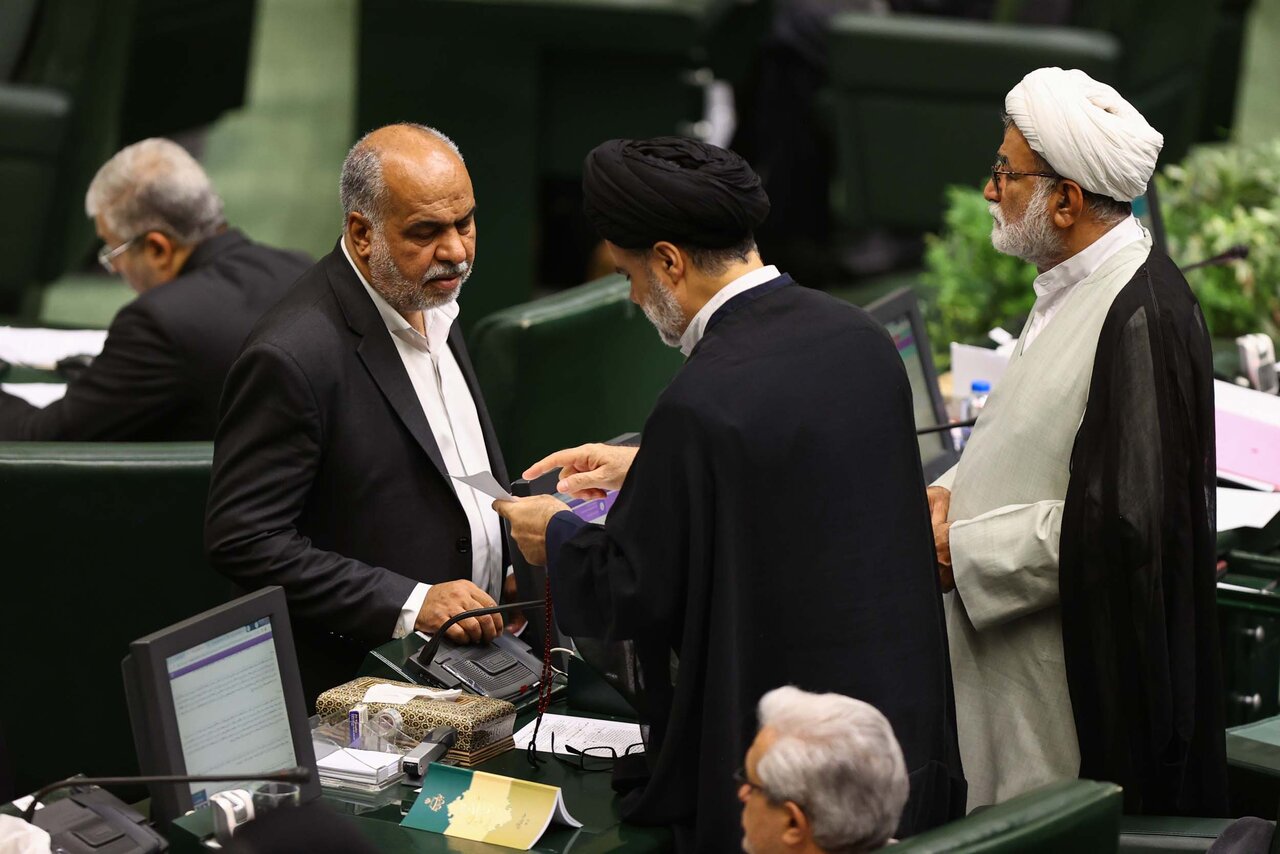 صحن علنی یکشنبه 12 مردادماه مجلس