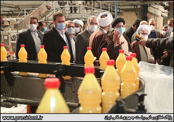 بازدید رئیسی از کارخانه نیمه فعال روغن نباتی