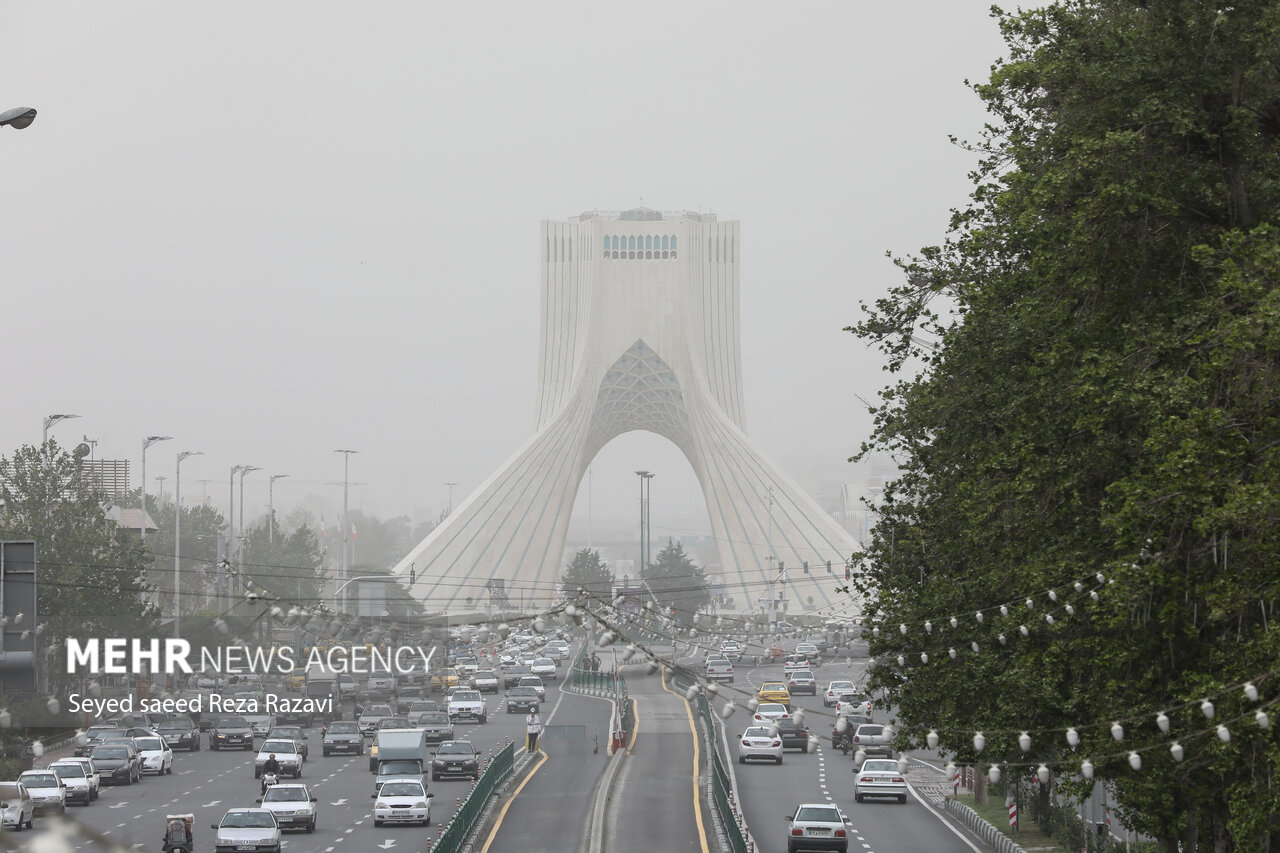آسمان تهران