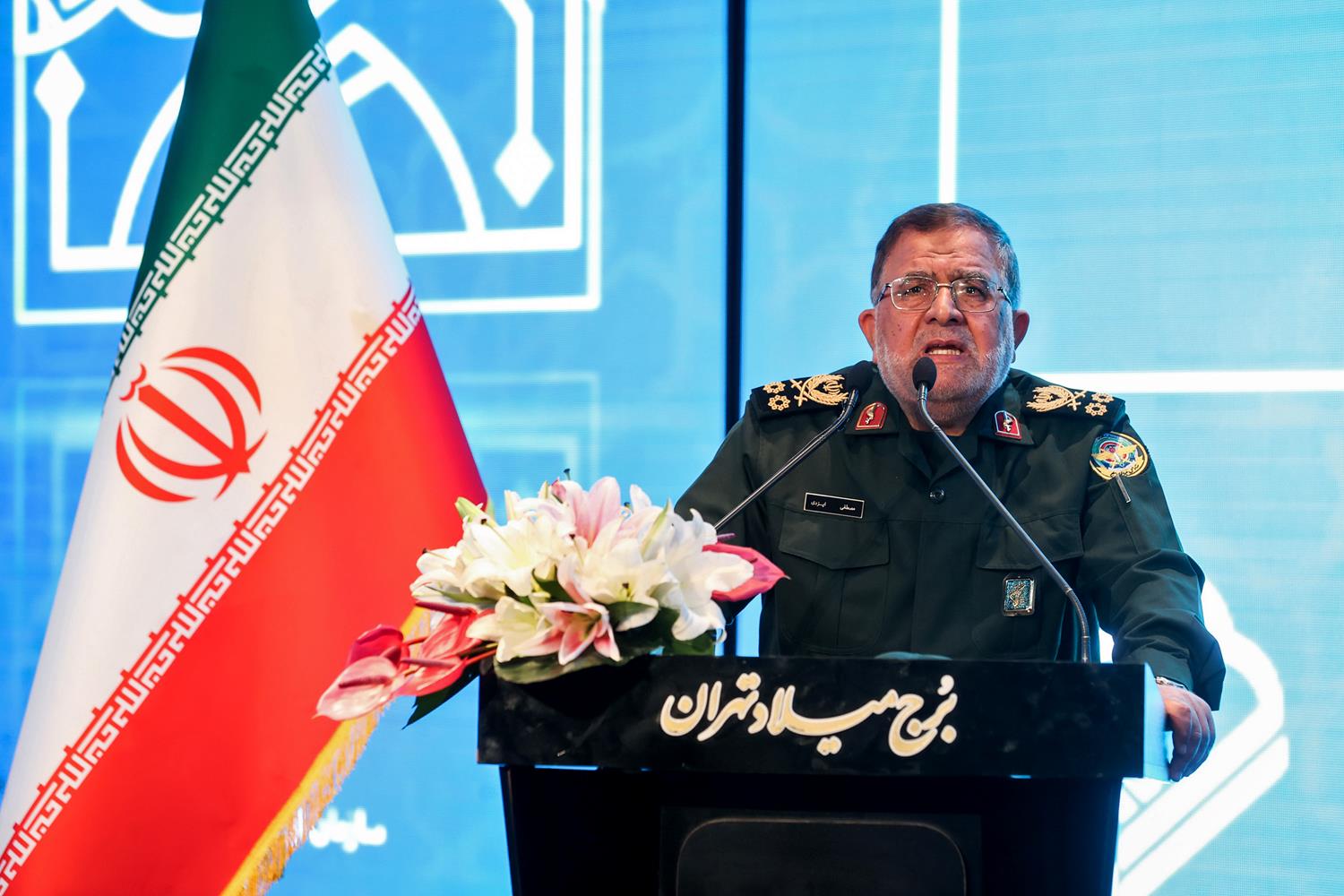 مراسم تجلیل از بانوان مبلغ و محفل‌دار قرآن کریم با حضور قالیباف