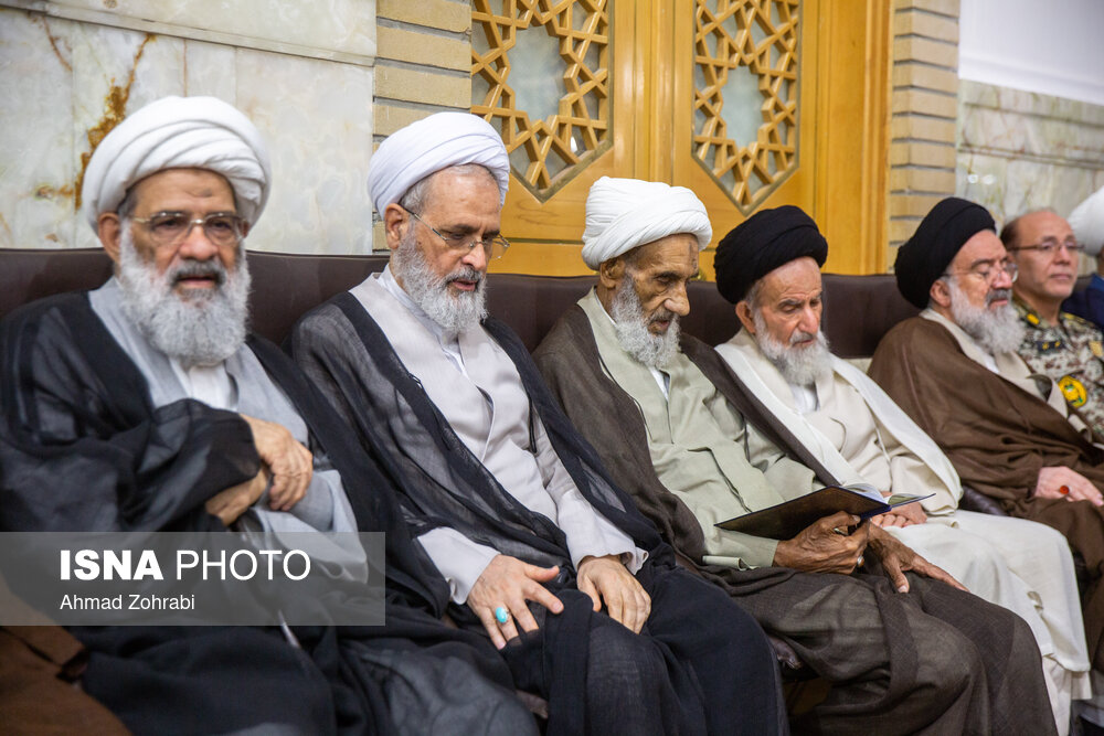 مراسم بزرگداشت شهدای خدمت در حرم حضرت فاطمه معصومه(س)