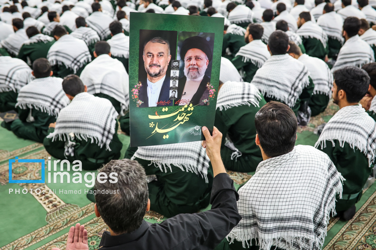 مراسم سالگرد شهدای خدمت در مصلای تبریز 