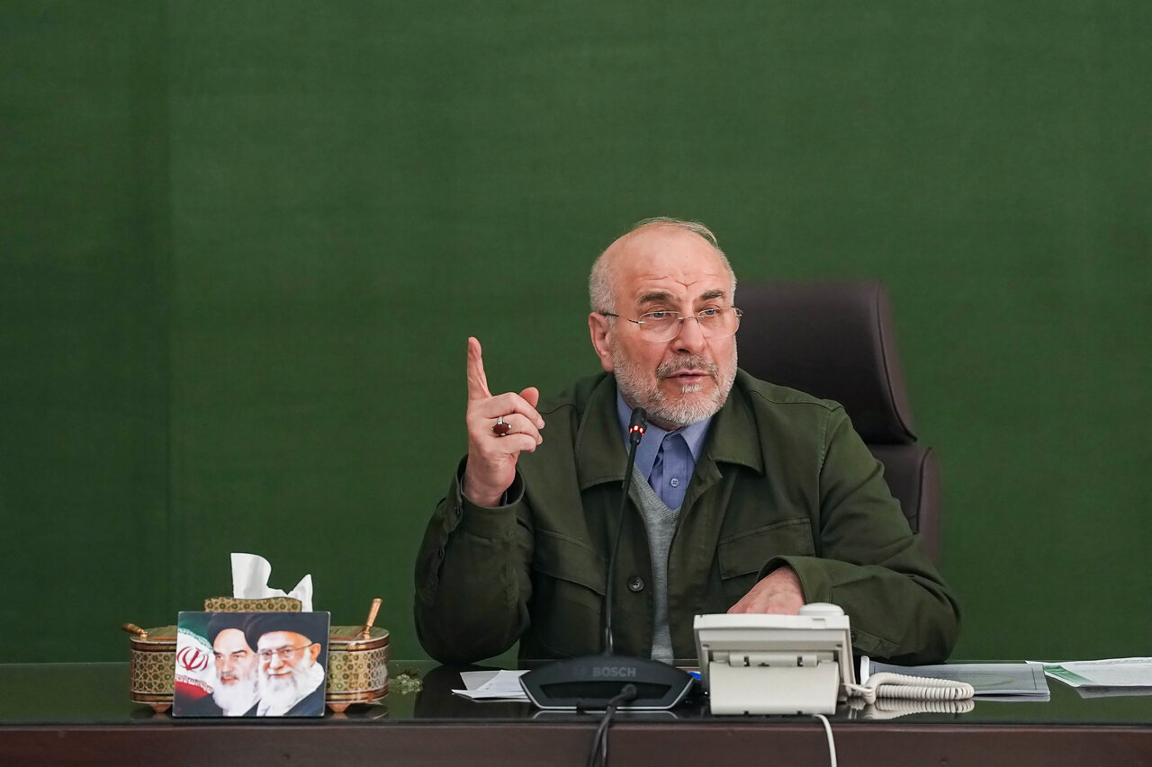 دیدار جمعی از جانبازان و ایثارگران با قالیباف