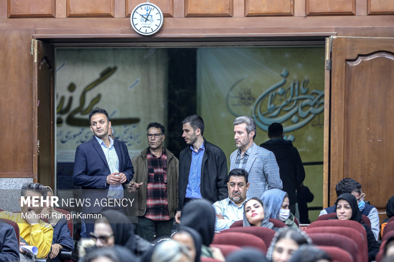 اولین جلسه رسیدگی به پرونده کوروش کمپانی