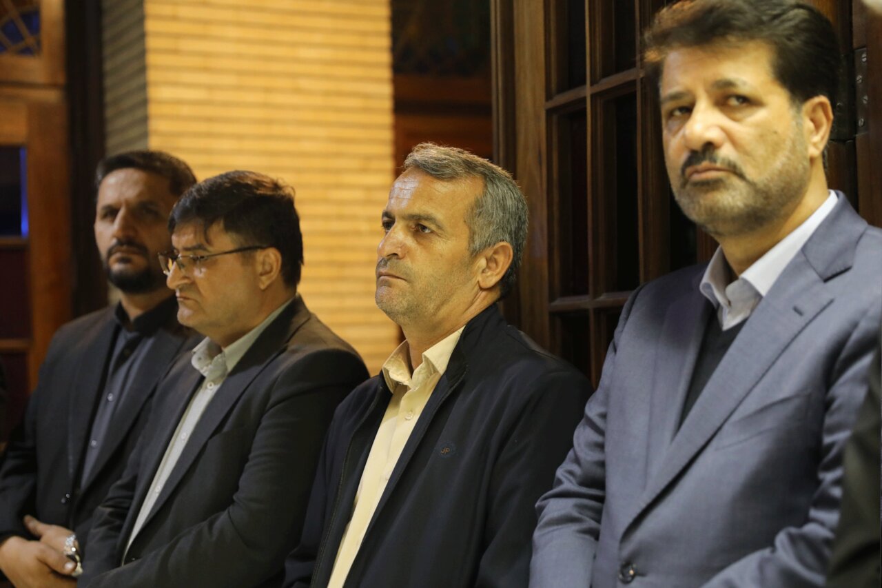 مراسم گرامیداشت درگذشت فرزند نماینده مردم لردگان در مجلس