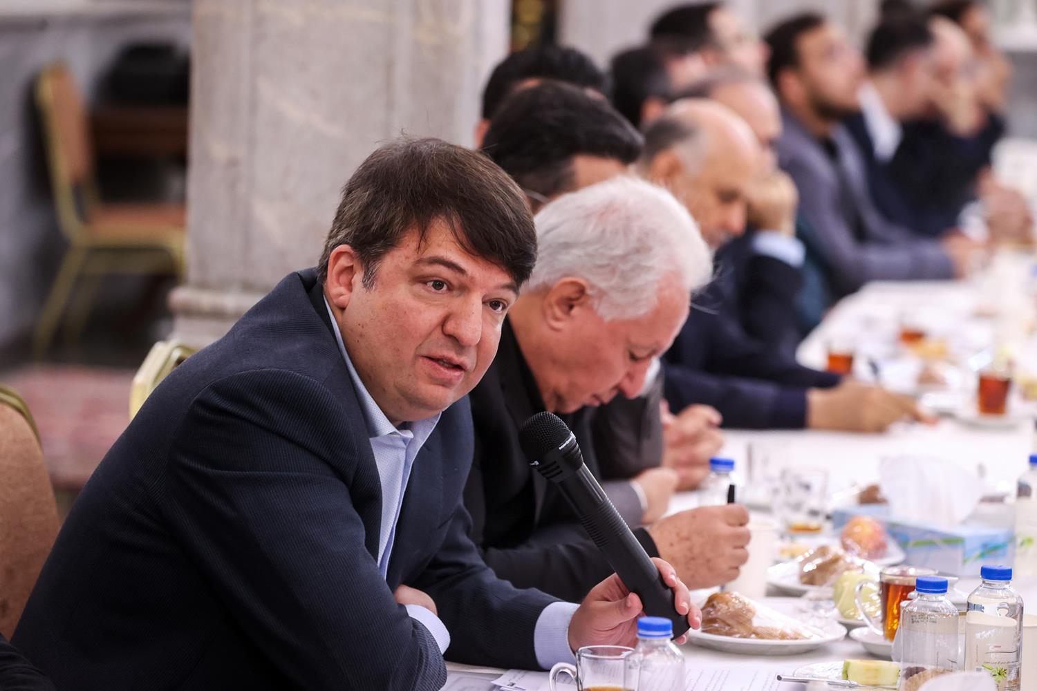 دیدار مجمع ملی کارآفرینان با قالیباف