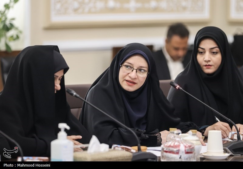 تقدیر از معلمان نمونه با حضور قالیباف