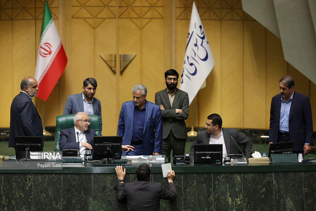 جلسه علنی مجلس ۶ تیر