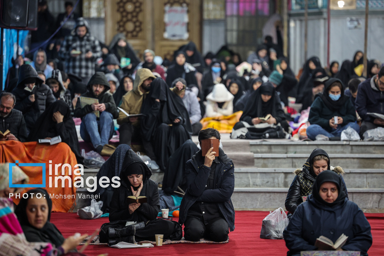  امامزاده پنج تن لویزان