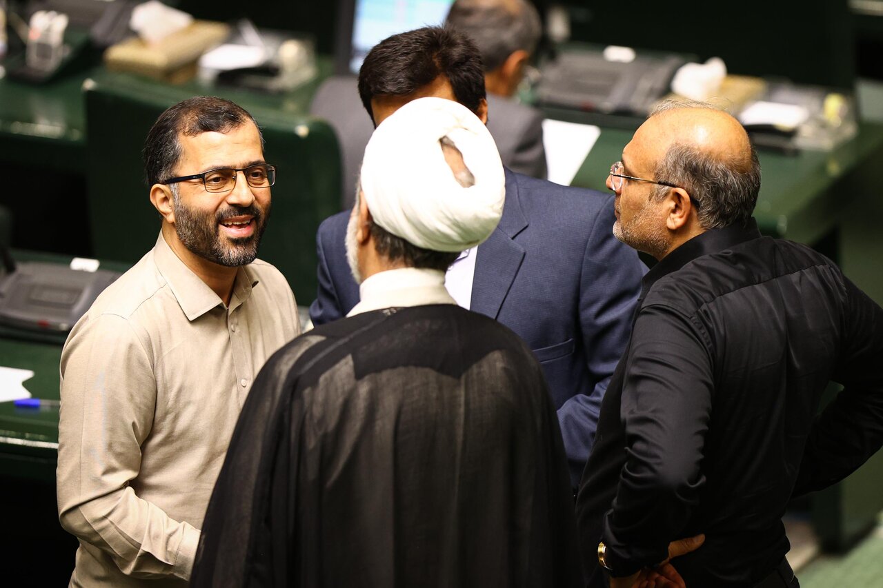 جلسه علنی چهارم تیر ماه مجلس