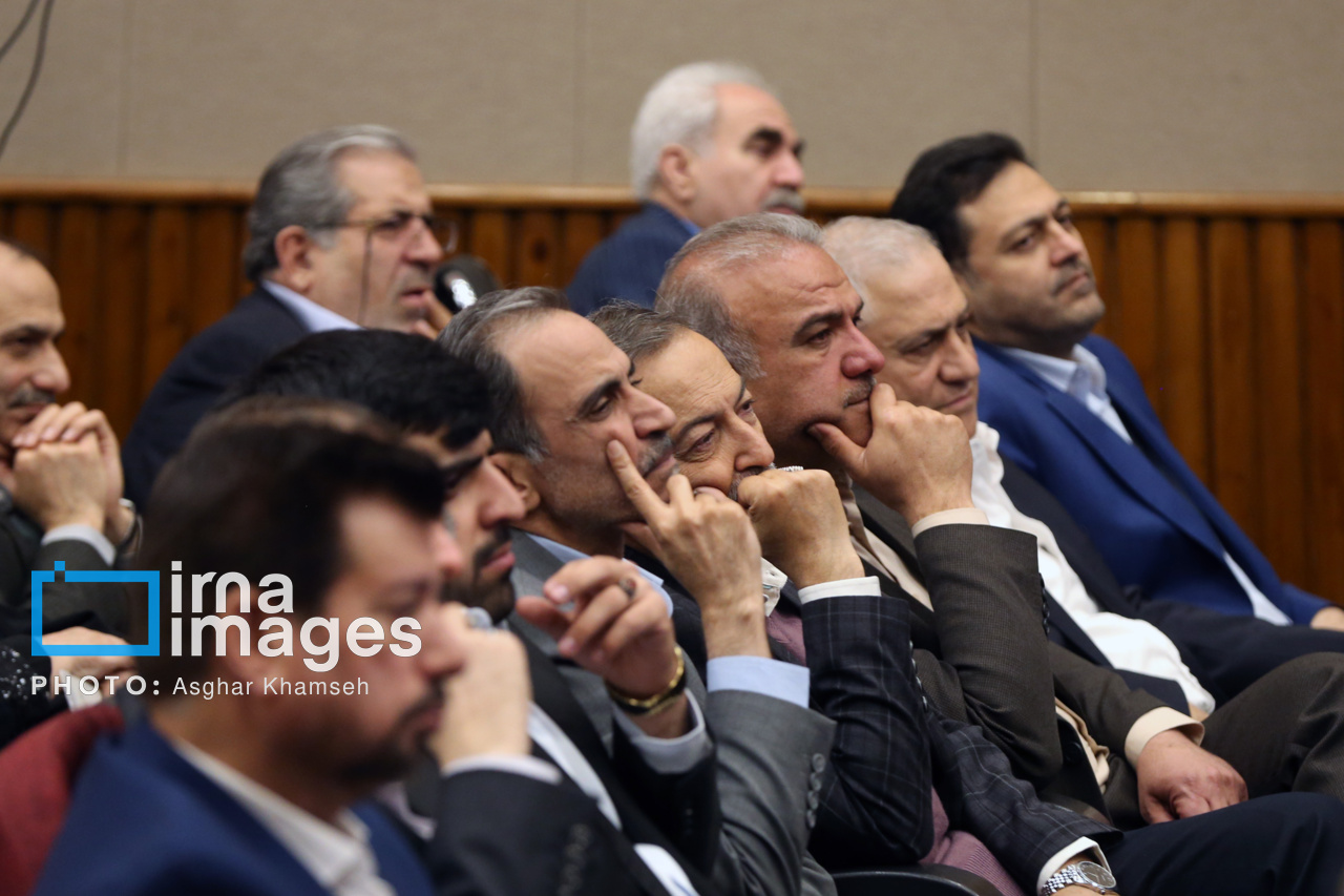 دیدار پزشکیان با جمعی از خیرین و مسئولین مؤسسات خیریه