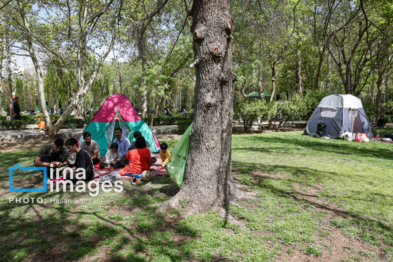 «سیزده‌بدَر» ۱۴۰۴ - پارک لاله