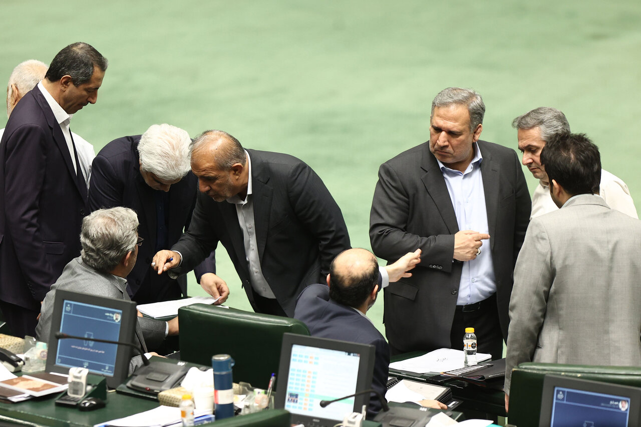 نشست علنی نوبت عصر سه شنبه ۲۸ بهمن ماه مجلس