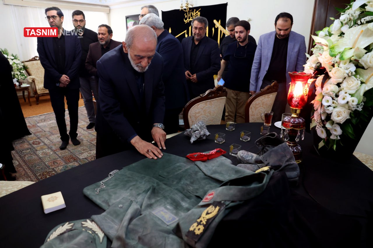 دیدار جمعی از مدیران رسانه‌های کشور با خانواده شهید سلامی