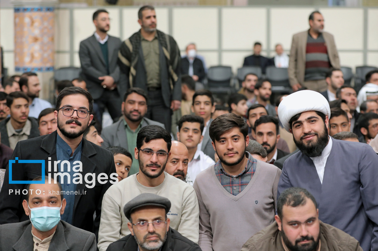 رهبر انقلاب در محفل قرآنی