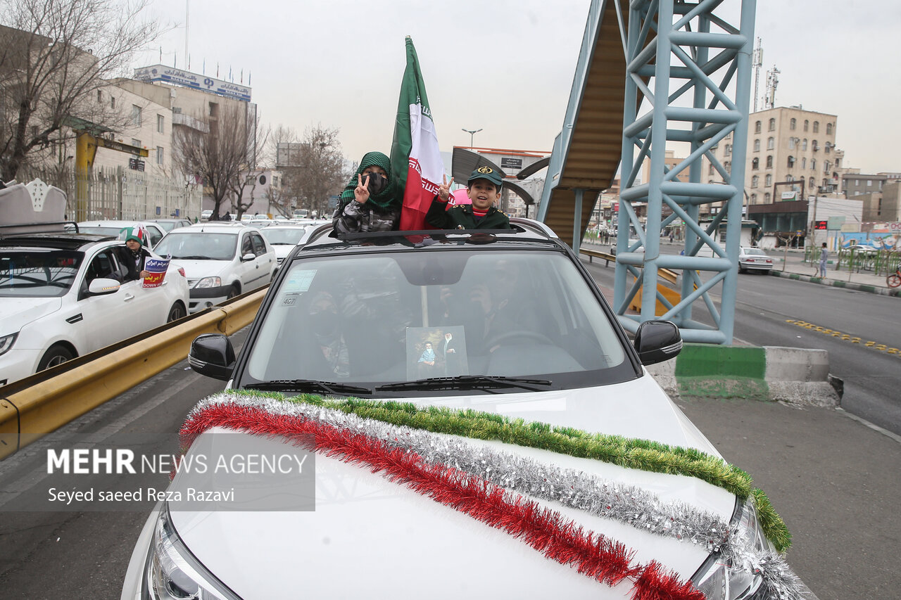 راهپیمایی یوم الله ۲۲ بهمن در تهران