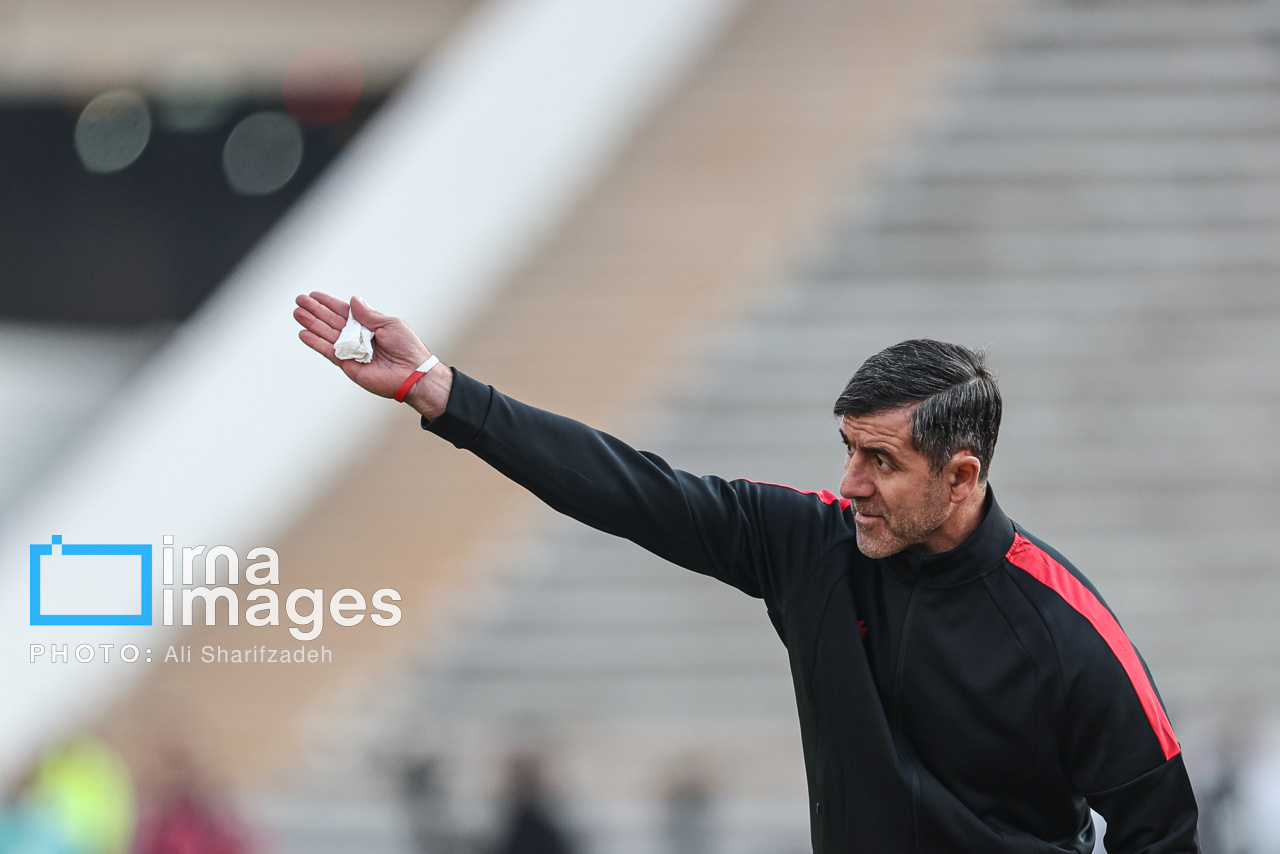 لیگ برتر فوتبال - پرسپولیس و تراکتور