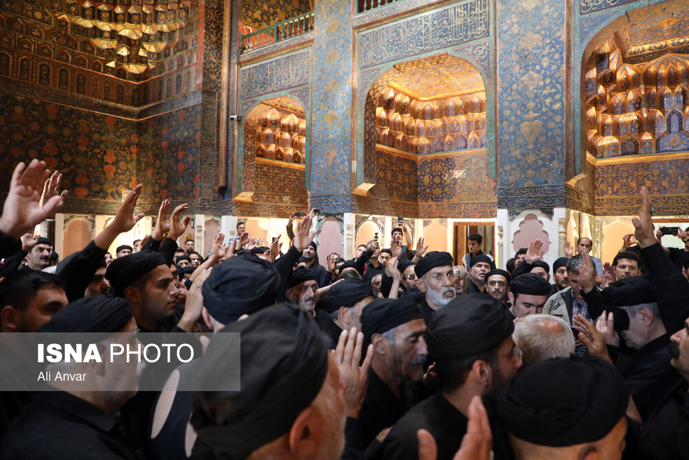 مراسم طشت‌گذاری در اردبیل