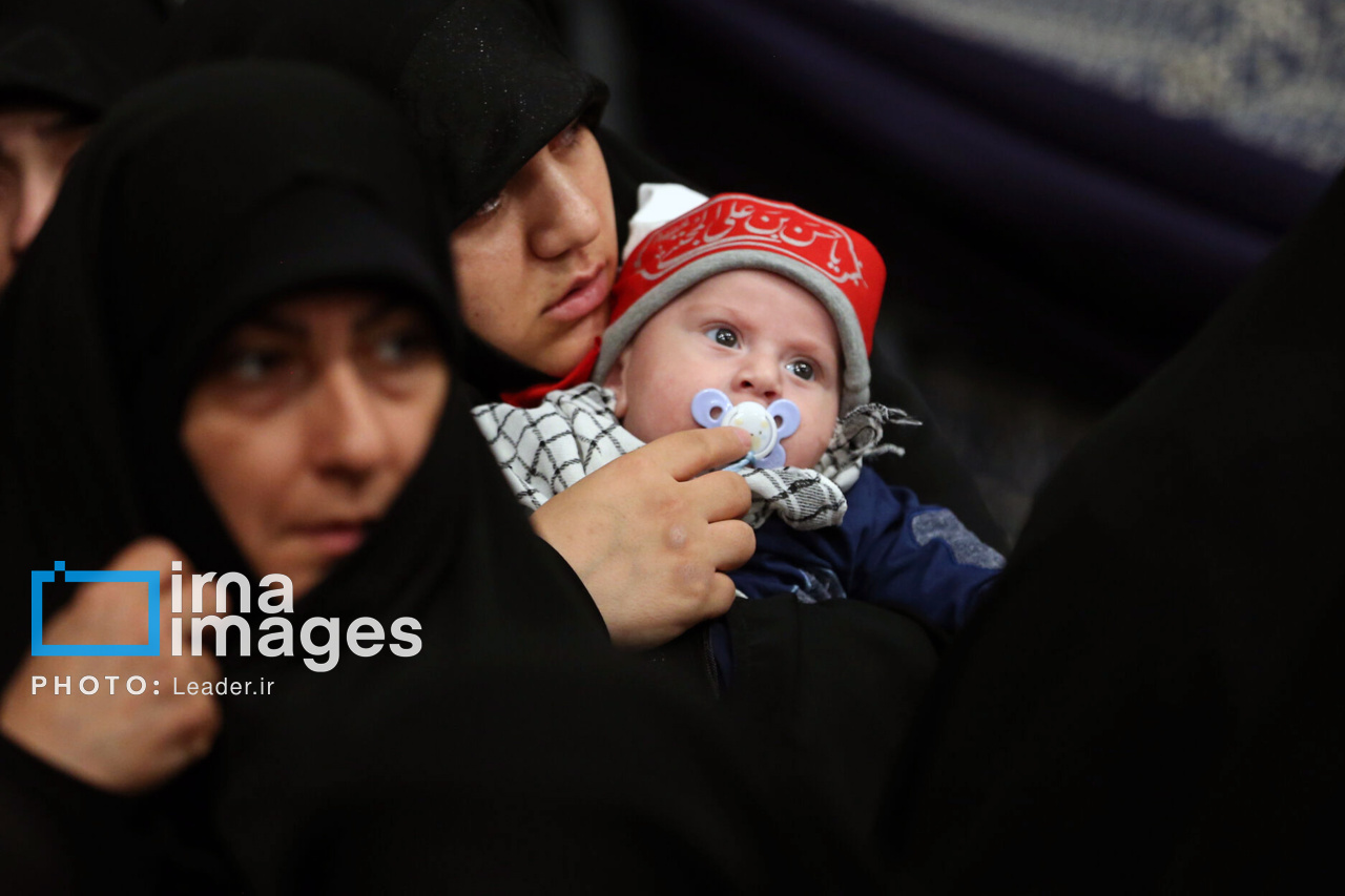 نخستین شب عزاداری ایام فاطمیه با حضور رهبر انقلاب