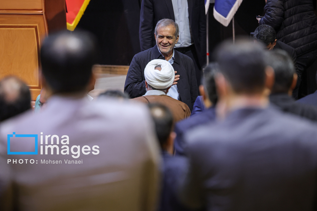 امضای قراردادهای میدان گازی مشترک پارس جنوبی