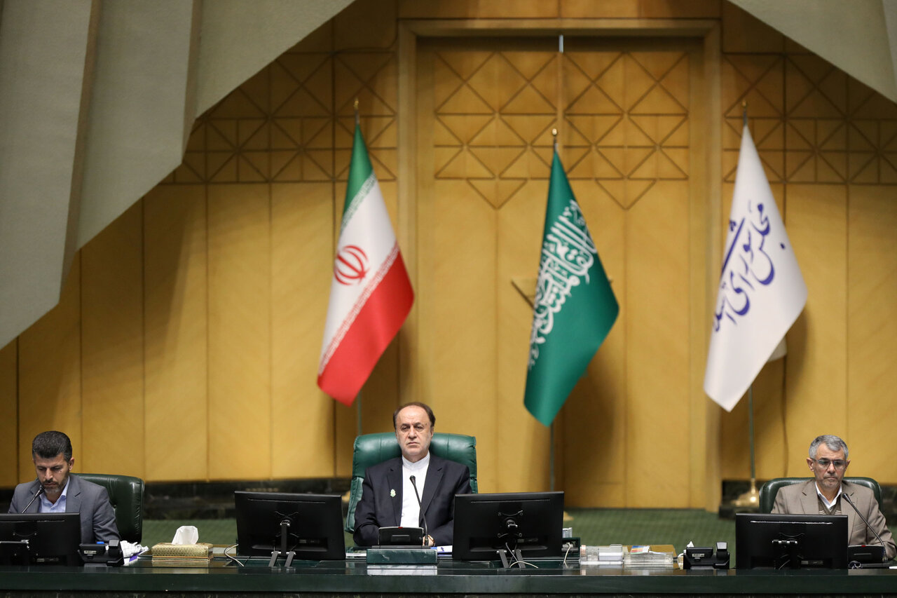 نشست علنی سه شنبه ۱۴ بهمن ماه مجلس