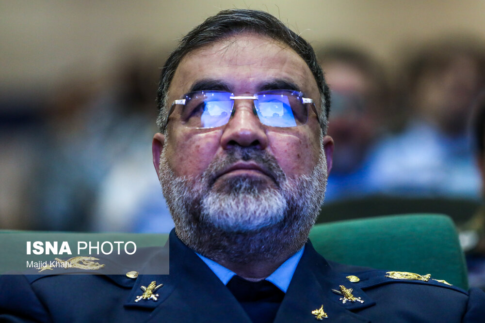 مراسم رونمایی از سامانه شبیه‌ساز مراقبت پرواز نهاجا