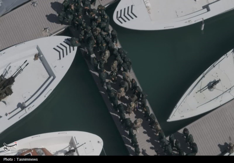 بازدید دریادار تنگسیری